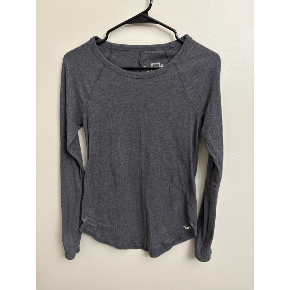 Hollister Must Have Collection Top Small Grey Ribbed Long Sleeve Shirt Y2K Cozy